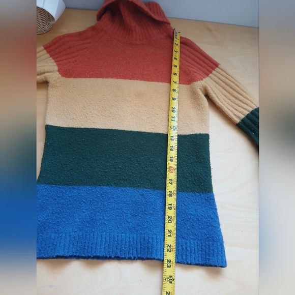 SMARTSET Y2K Turtle Neck Women Size M Colurful Long Sleeve 30% Wool - Picture 8 of 8